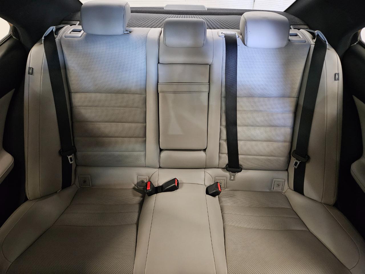 Lexus IS 250 4dr Sport Sdn RWD 2015