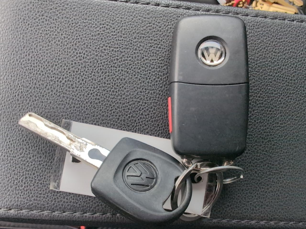 Volkswagen Beetle 1.8T SE Auto 2017