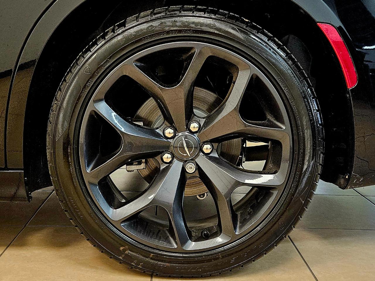 Chrysler 300 Touring RWD 2020