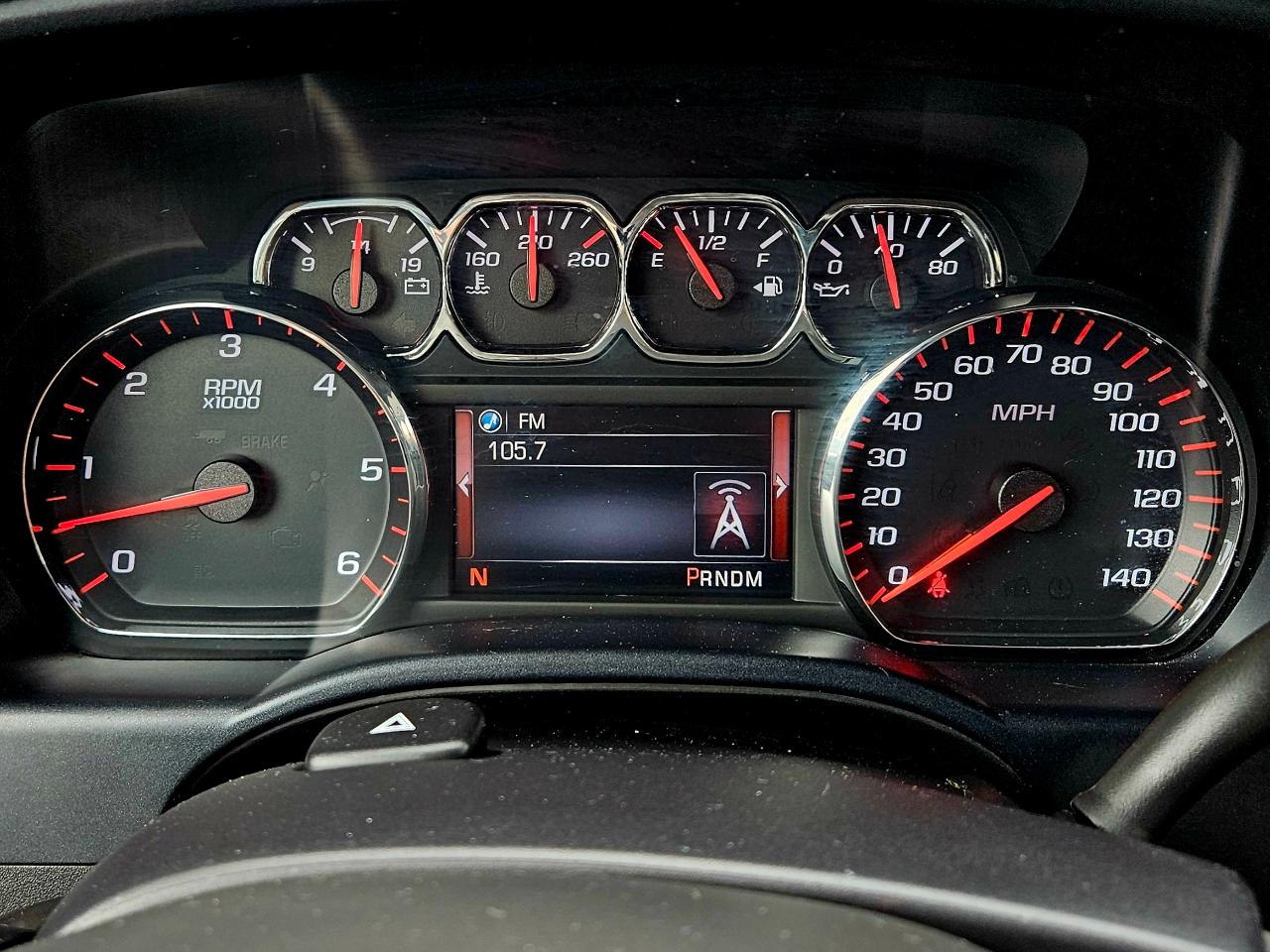 GMC Sierra 1500 4WD Crew Cab 143.5" SLT 2015