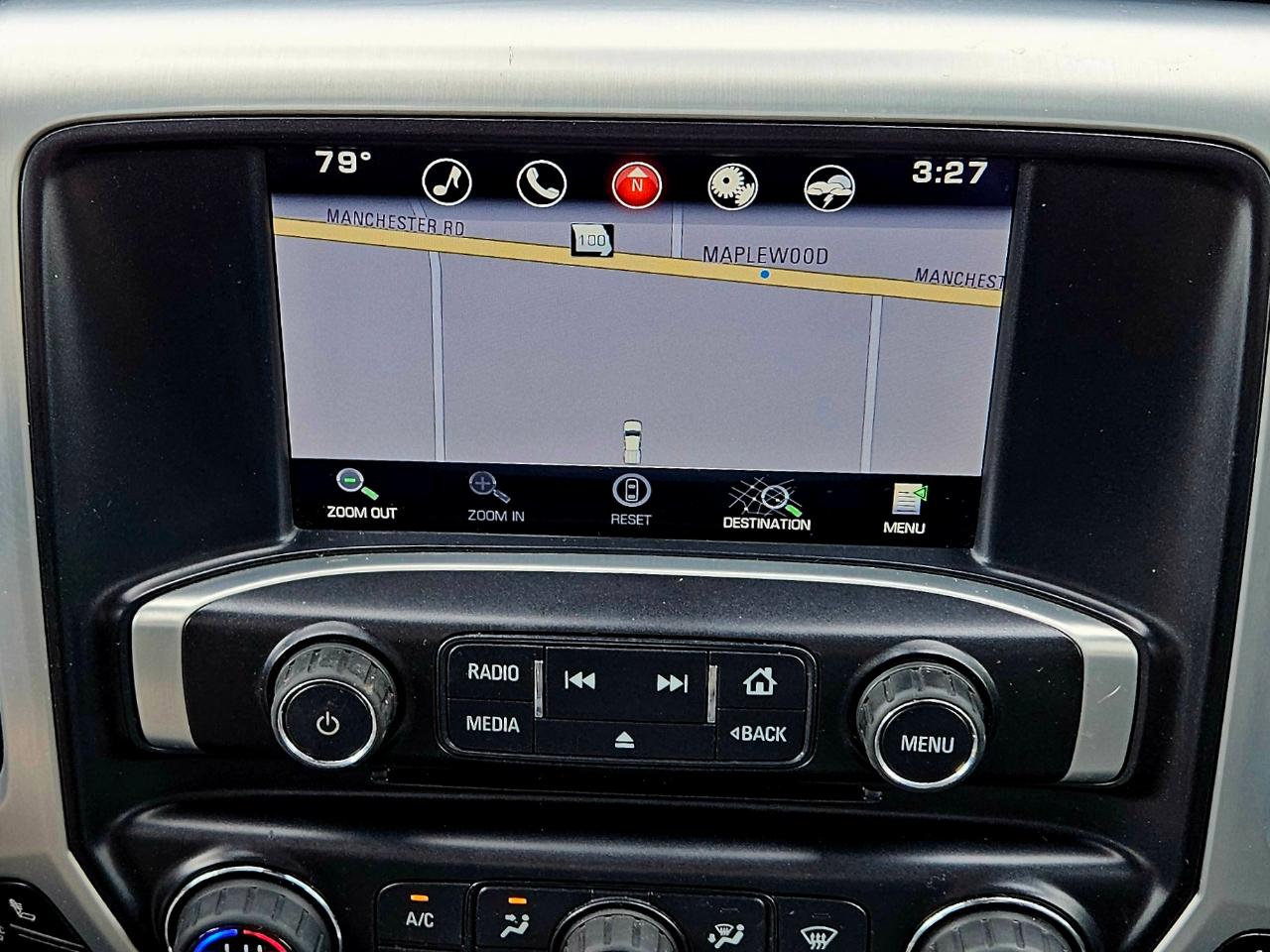 GMC Sierra 1500 4WD Crew Cab 143.5" SLT 2015