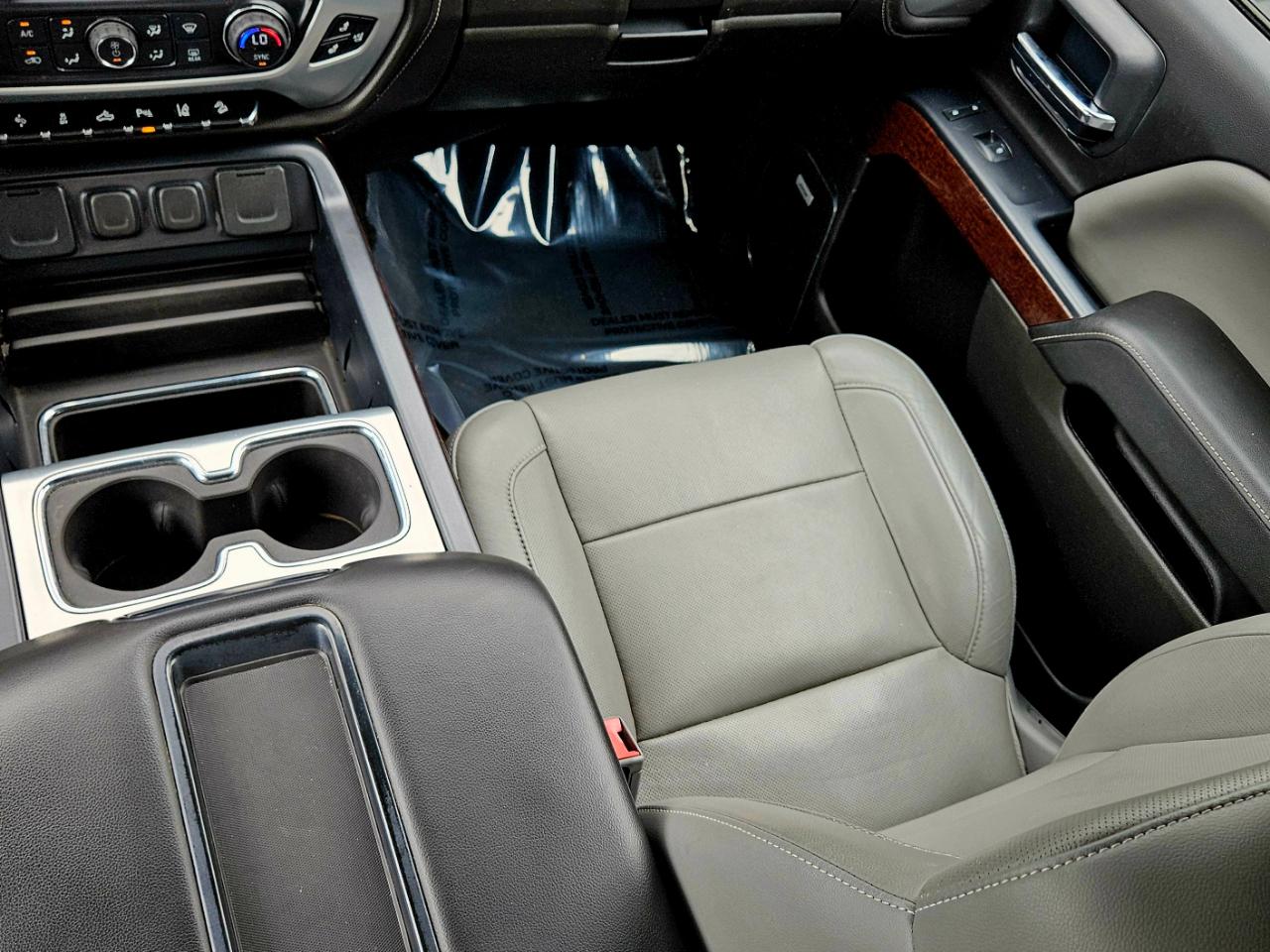 GMC Sierra 1500 4WD Crew Cab 143.5" SLT 2015