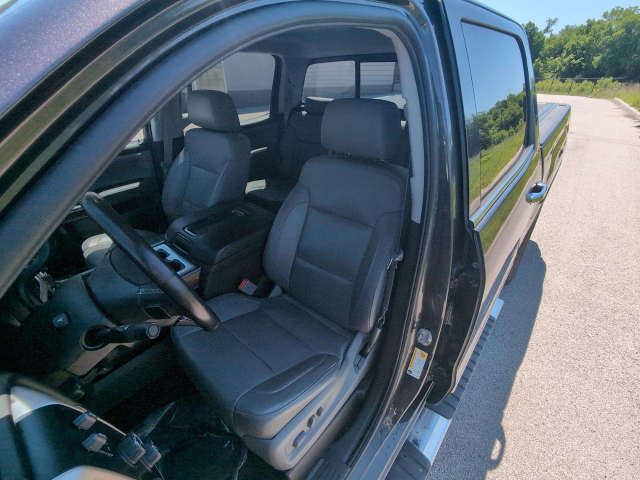 GMC Sierra 1500 4WD Crew Cab 143.5" SLT 2015