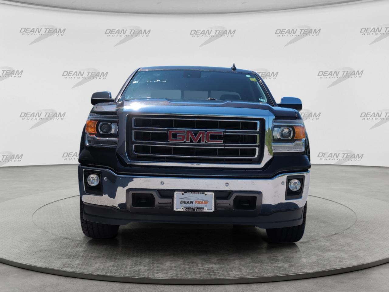 GMC Sierra 1500 4WD Crew Cab 143.5" SLT 2015