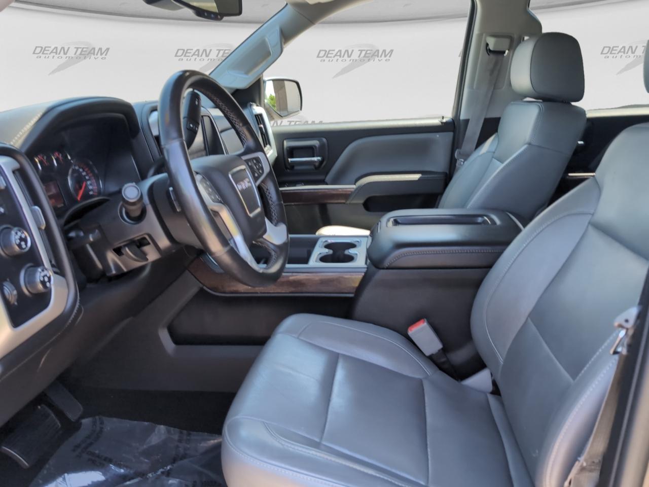GMC Sierra 1500 4WD Crew Cab 143.5" SLT 2015