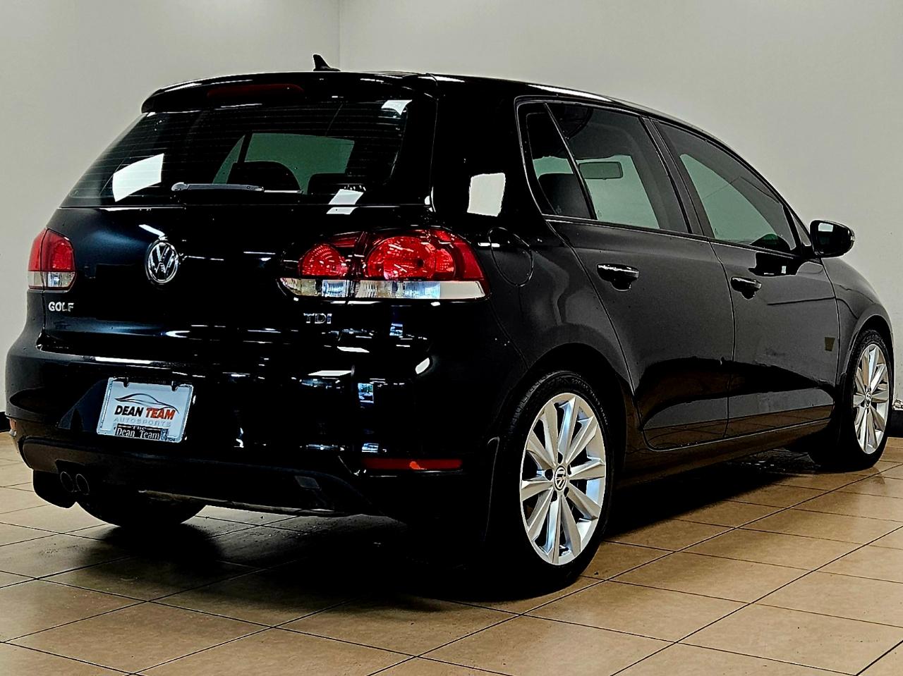 Volkswagen Golf 4dr HB DSG TDI w/Tech Pkg 2013