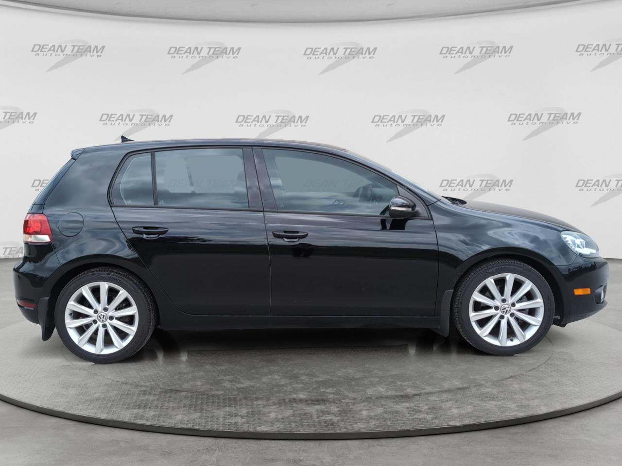 Volkswagen Golf 4dr HB DSG TDI w/Tech Pkg 2013