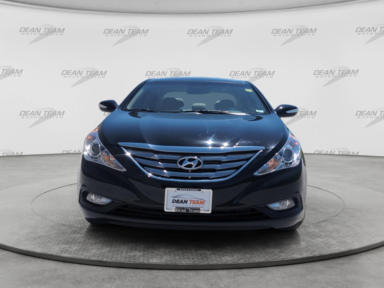 Hyundai Sonata 4dr Sdn 2.4L Auto Limited 2012