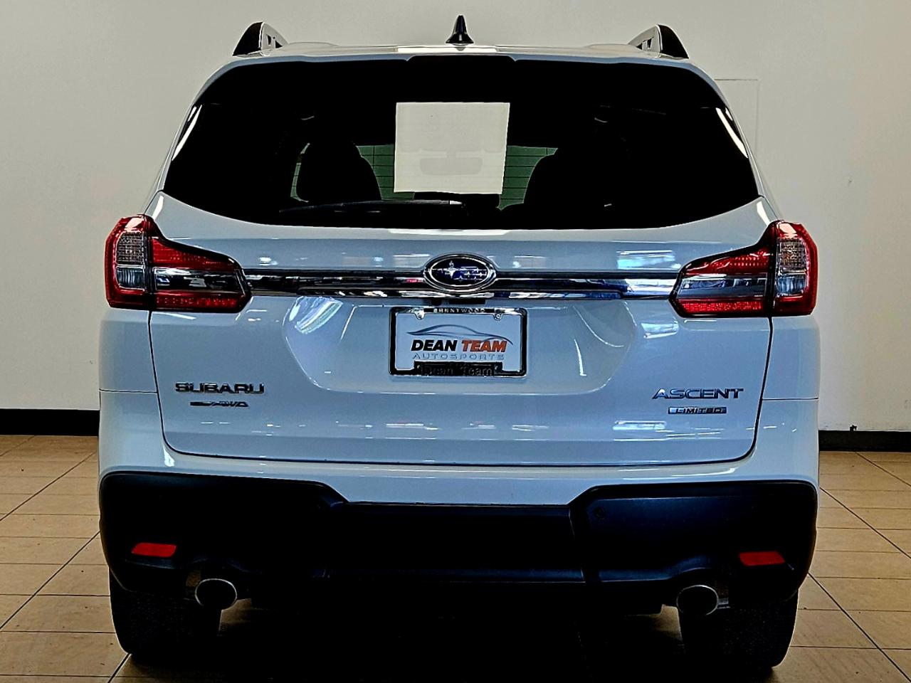 Subaru Ascent Limited 8-Passenger 2021