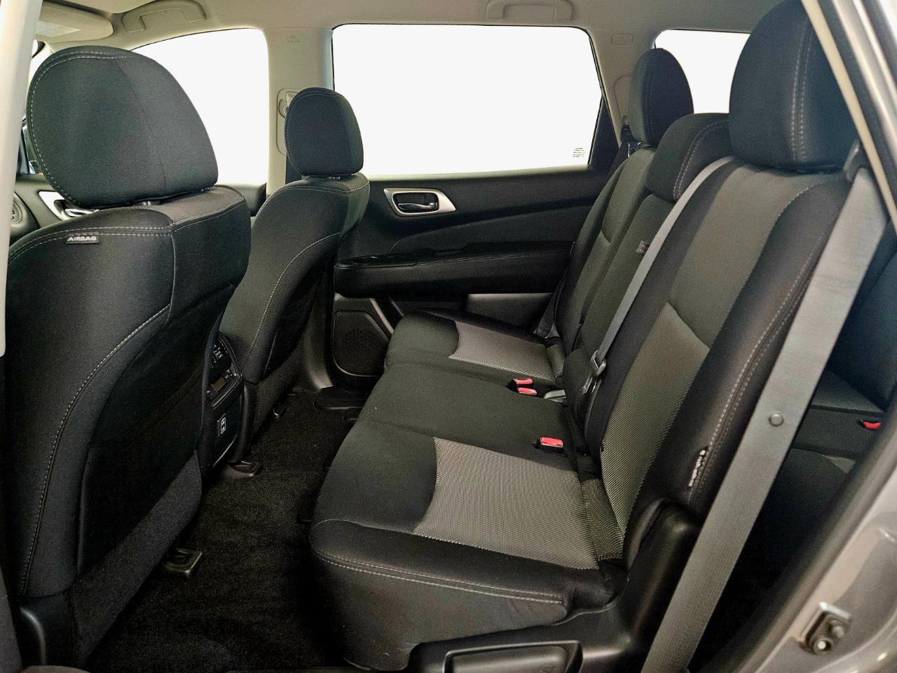 Nissan Pathfinder FWD S 2018