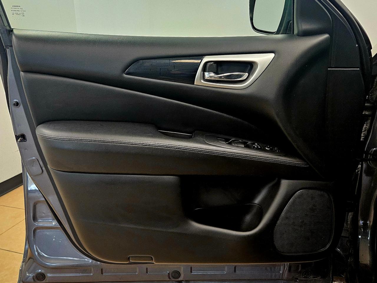 Nissan Pathfinder FWD S 2018