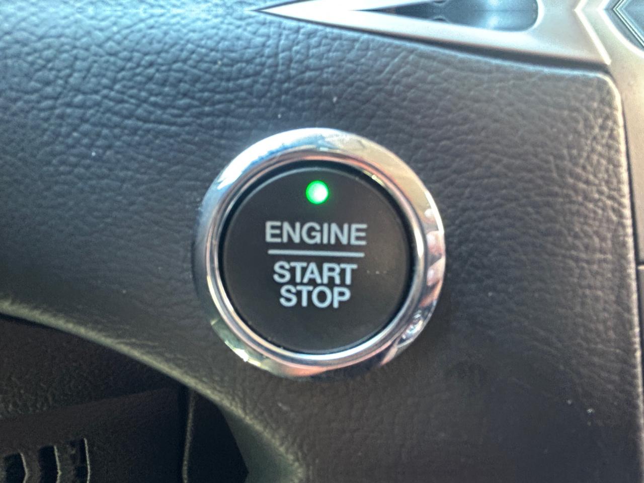 Ford Edge SEL FWD 2019