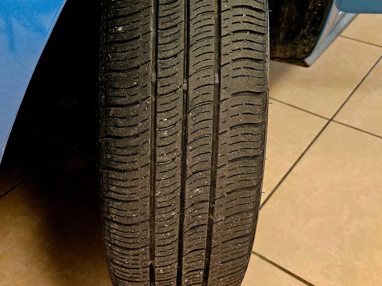 Mitsubishi Mirage ES CVT 2022