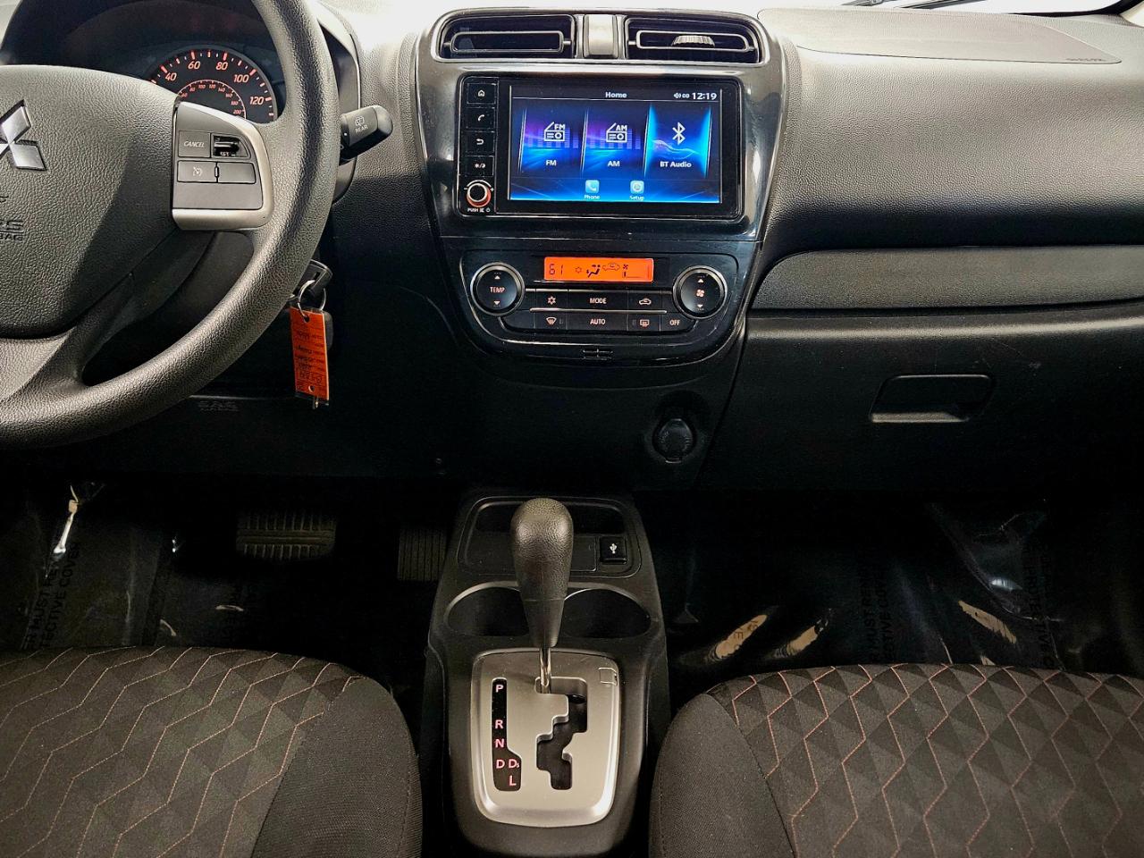 Mitsubishi Mirage ES CVT 2022