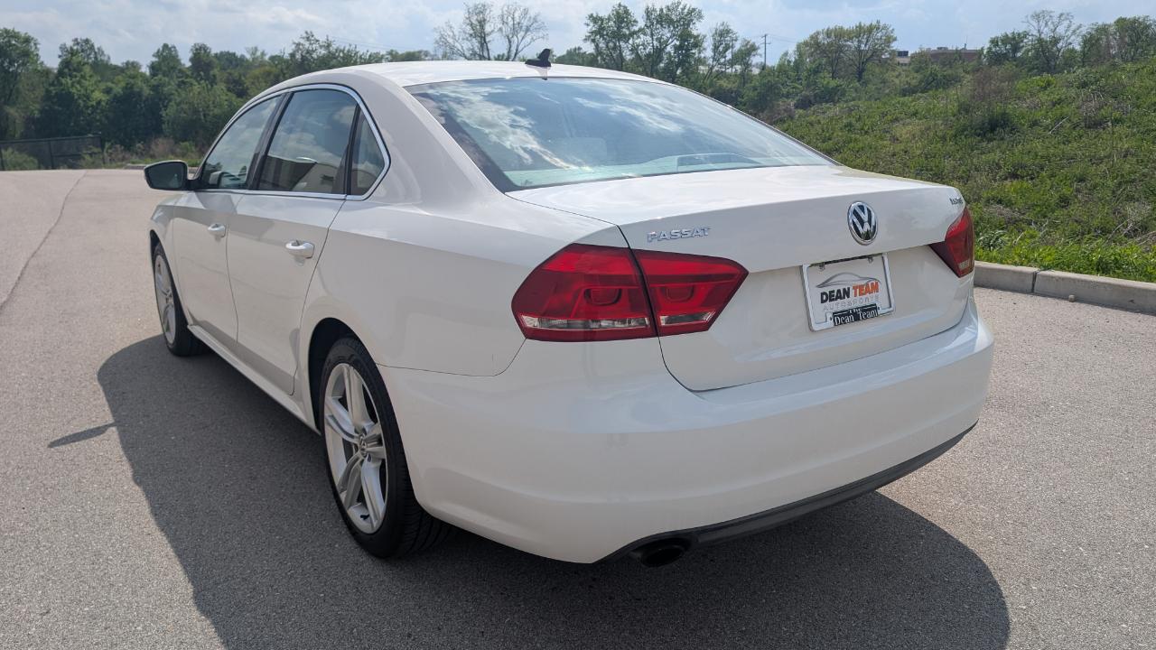 Volkswagen Passat 4dr Sdn 1.8T Auto SE 2014