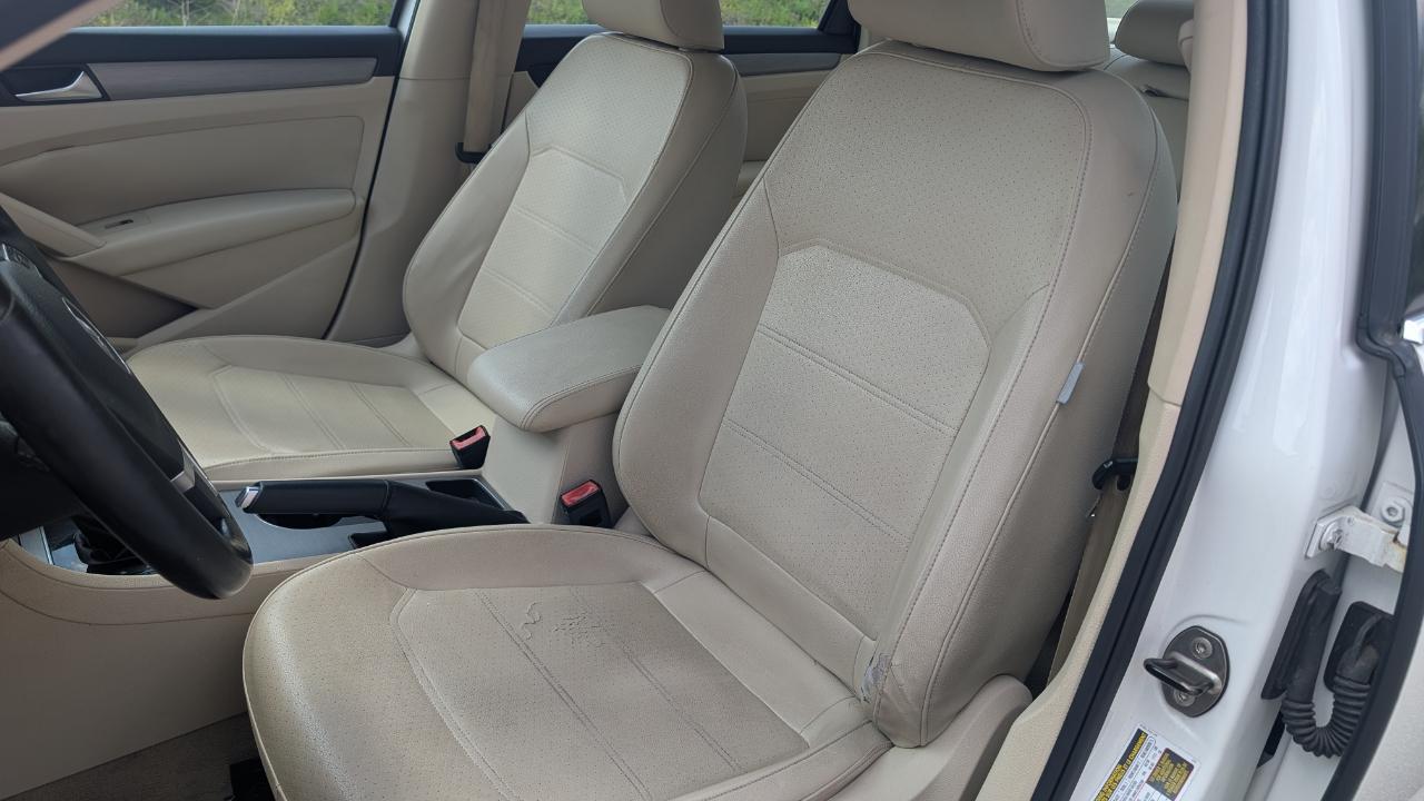 Volkswagen Passat 4dr Sdn 1.8T Auto SE 2014