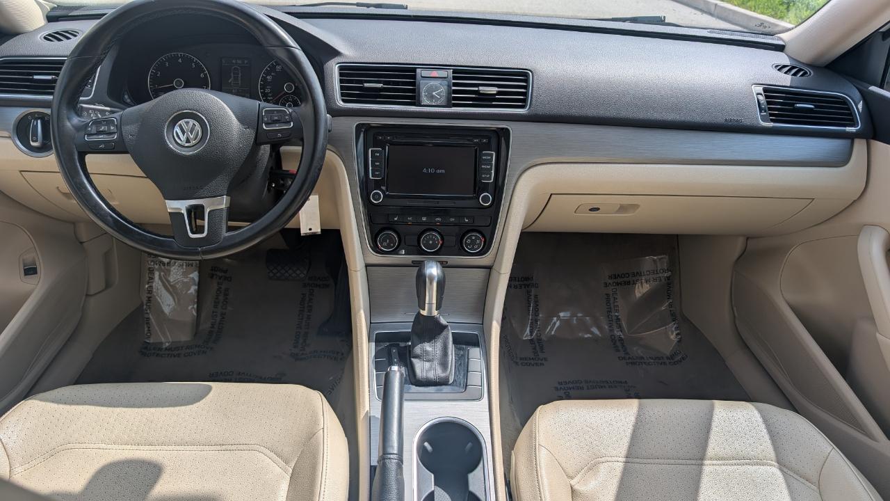 Volkswagen Passat 4dr Sdn 1.8T Auto SE 2014