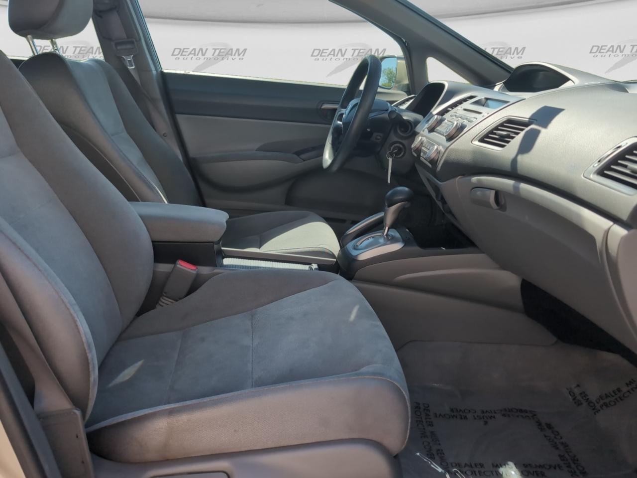 Honda Civic Sdn 4dr Auto LX 2008