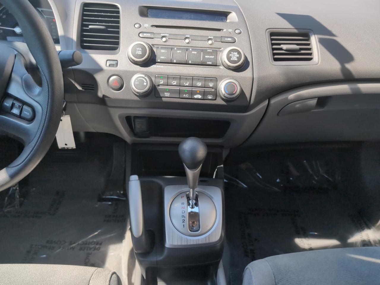 Honda Civic Sdn 4dr Auto LX 2008