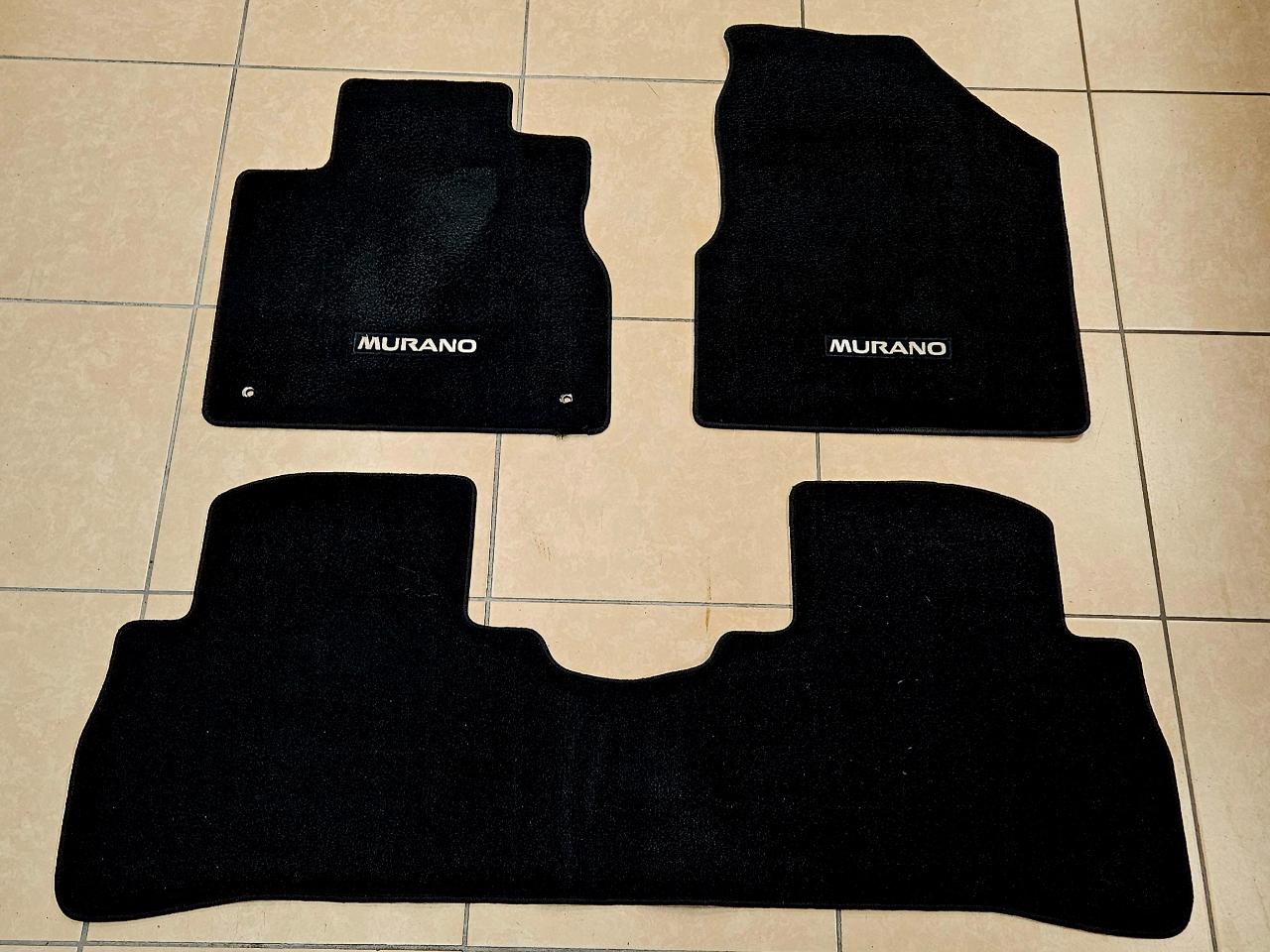 Nissan Murano AWD 4dr LE 2011