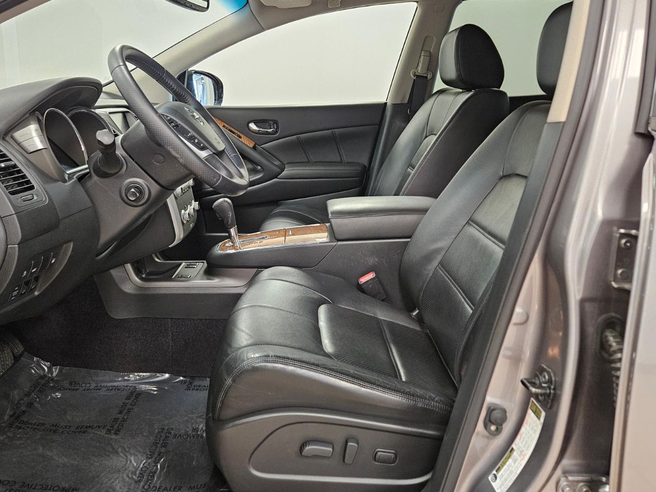 Nissan Murano AWD 4dr LE 2011