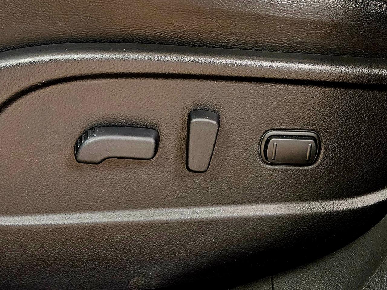 Nissan Murano AWD 4dr LE 2011