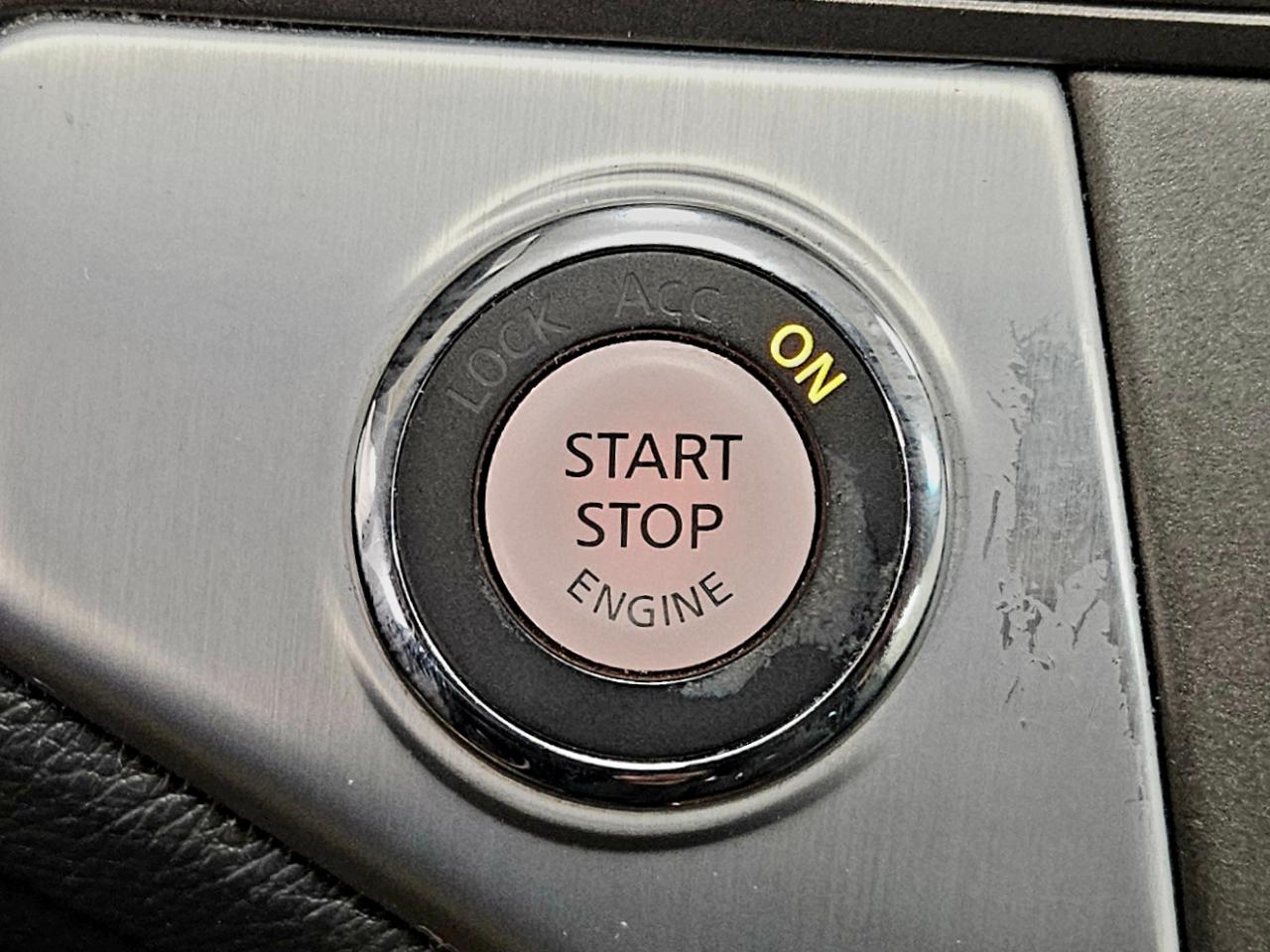 Nissan Murano AWD 4dr LE 2011