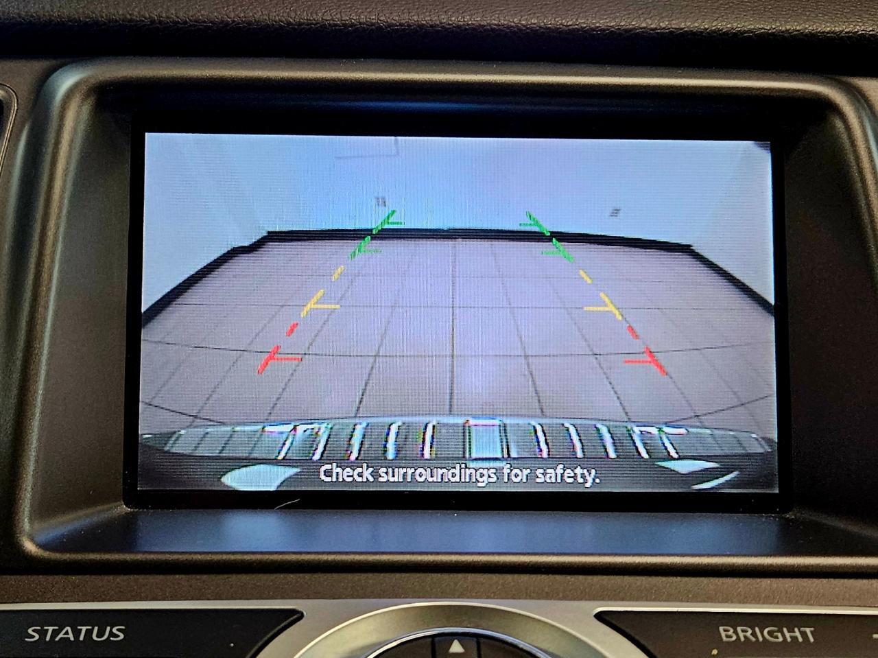 Nissan Murano AWD 4dr LE 2011