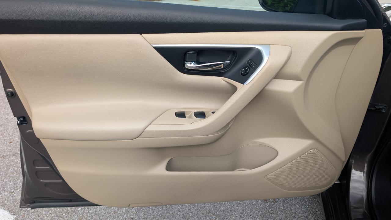 Nissan Altima 4dr Sdn I4 2.5 S 2016