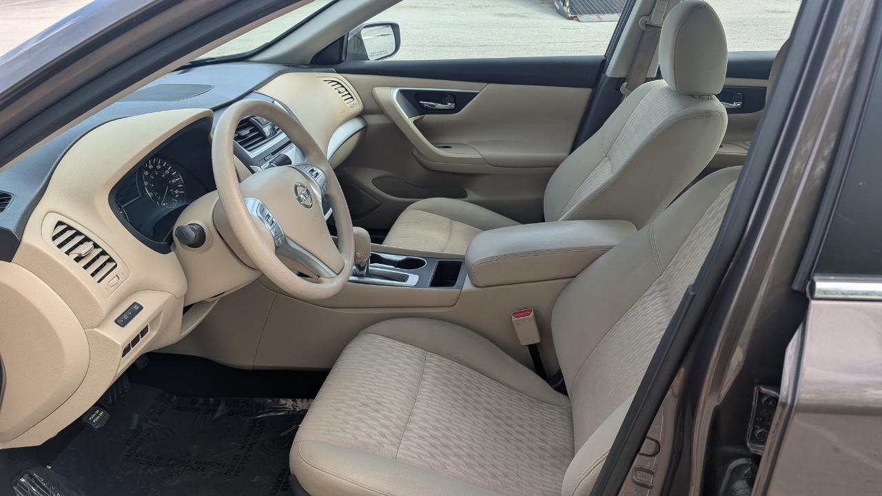 Nissan Altima 4dr Sdn I4 2.5 S 2016