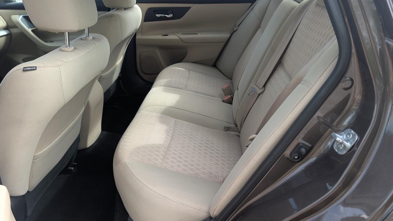 Nissan Altima 4dr Sdn I4 2.5 S 2016