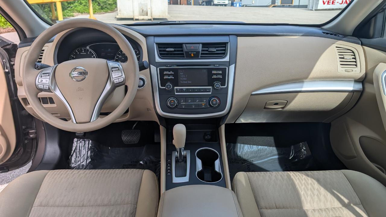 Nissan Altima 4dr Sdn I4 2.5 S 2016