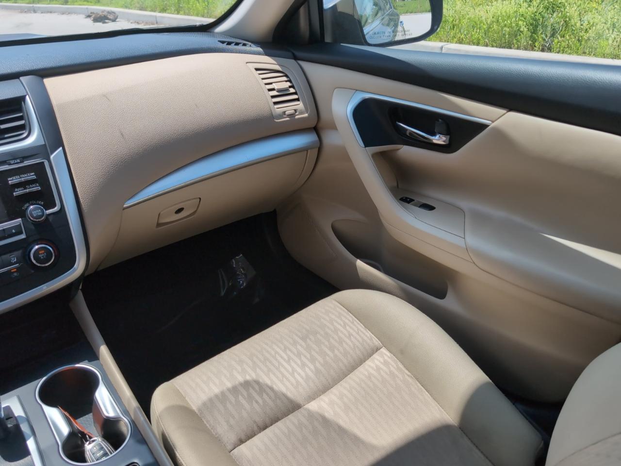 Nissan Altima 4dr Sdn I4 2.5 S 2016