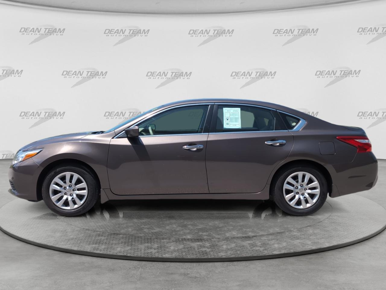 Nissan Altima 4dr Sdn I4 2.5 S 2016