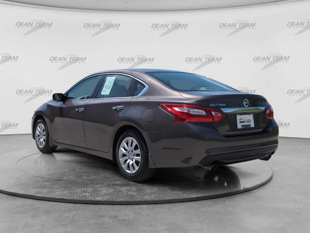 Nissan Altima 4dr Sdn I4 2.5 S 2016