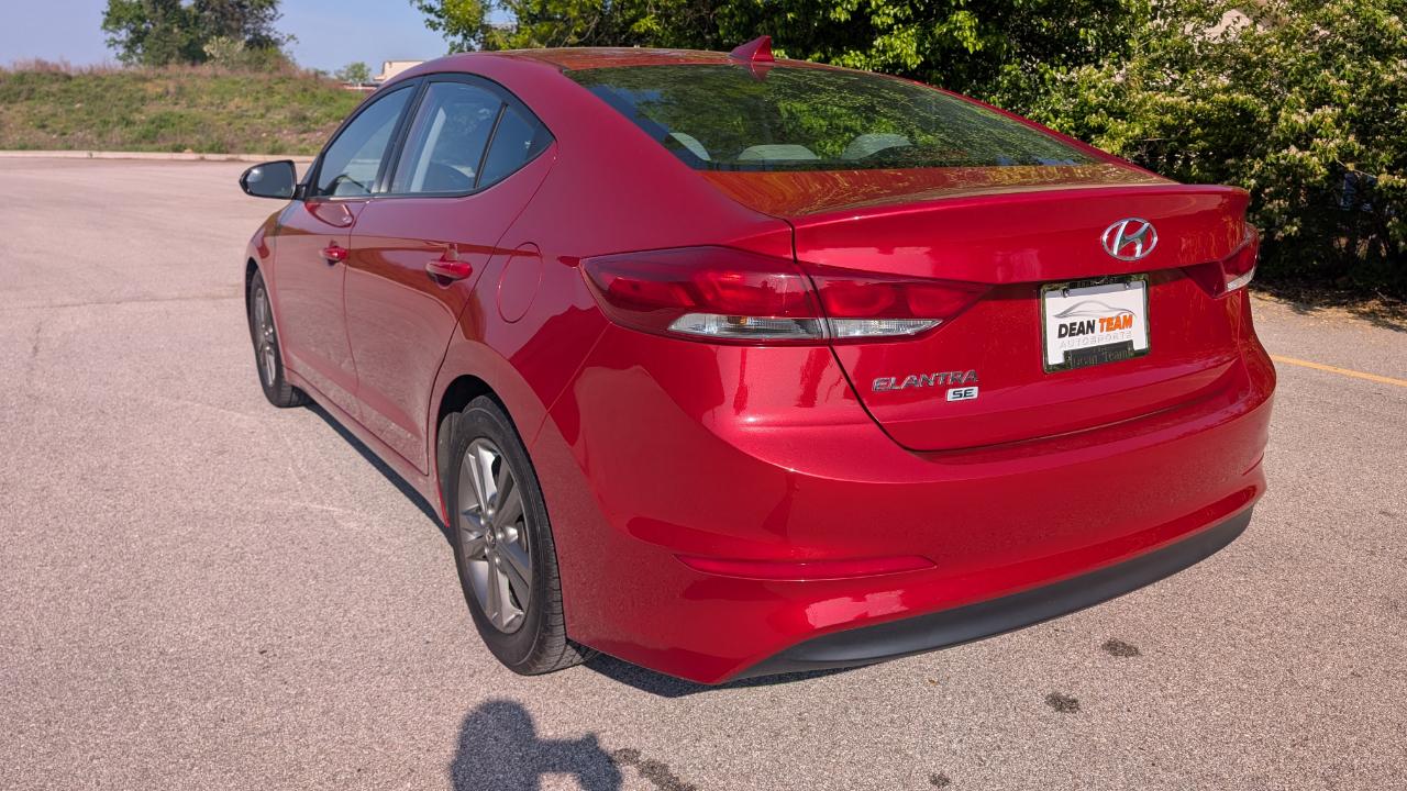 Hyundai Elantra SE 2.0L Auto (Alabama) 2017