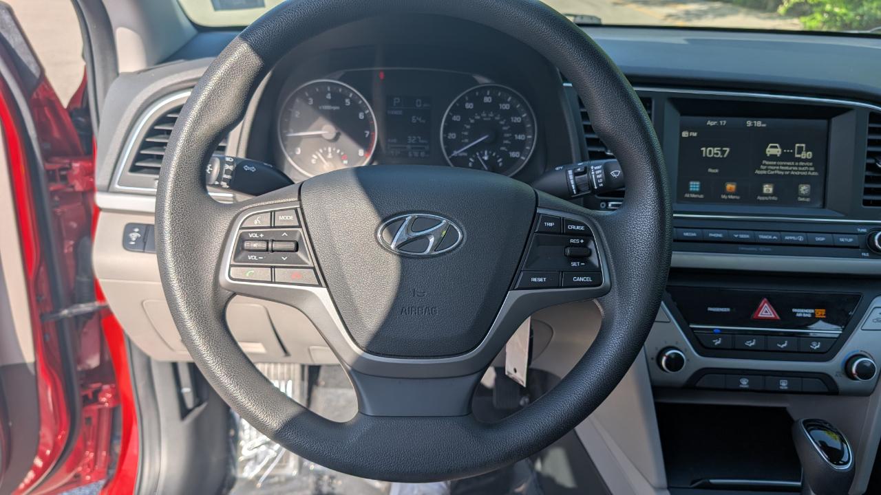 Hyundai Elantra SE 2.0L Auto (Alabama) 2017