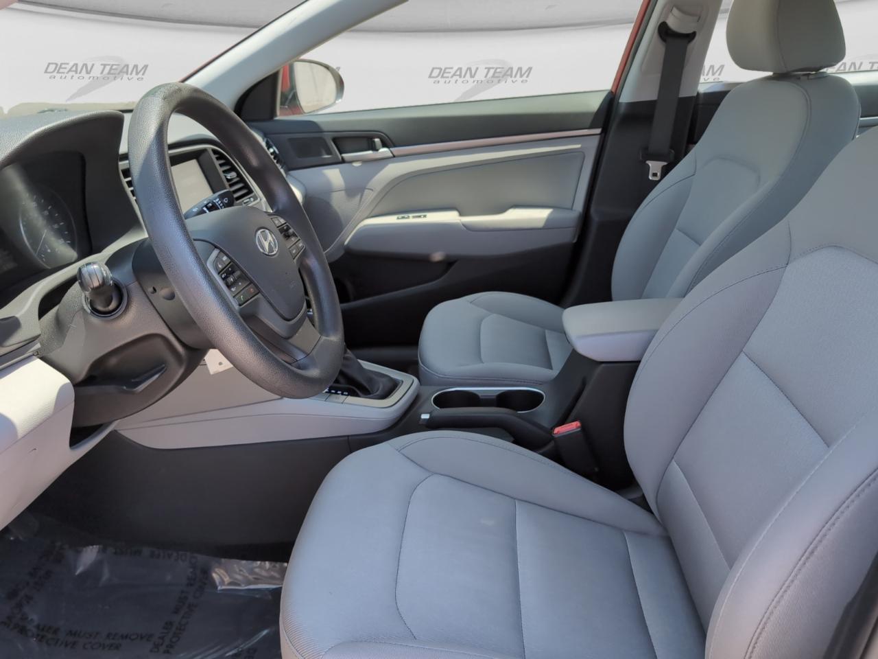 Hyundai Elantra SE 2.0L Auto (Alabama) 2017