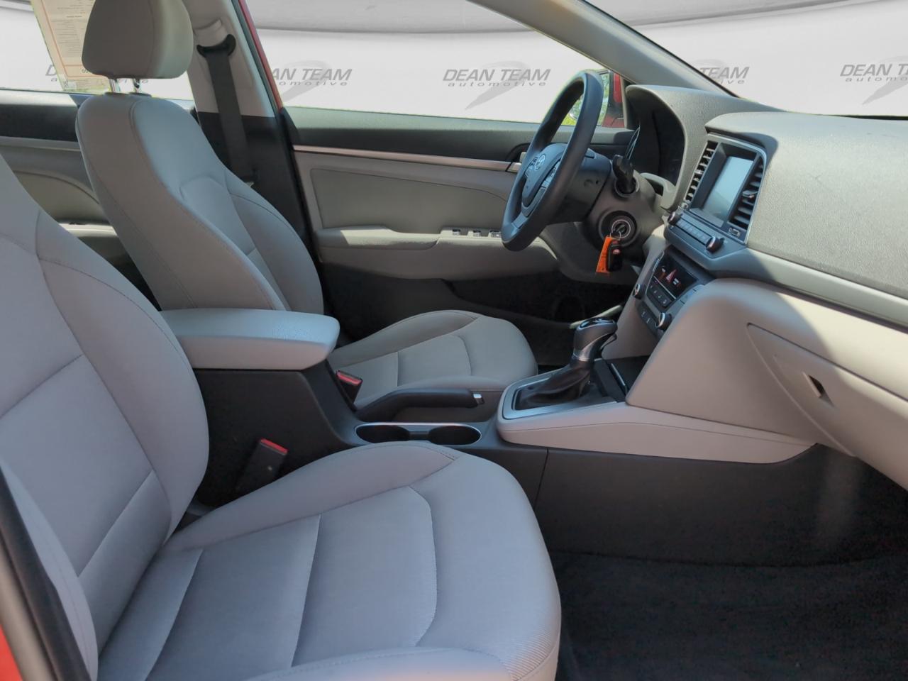 Hyundai Elantra SE 2.0L Auto (Alabama) 2017