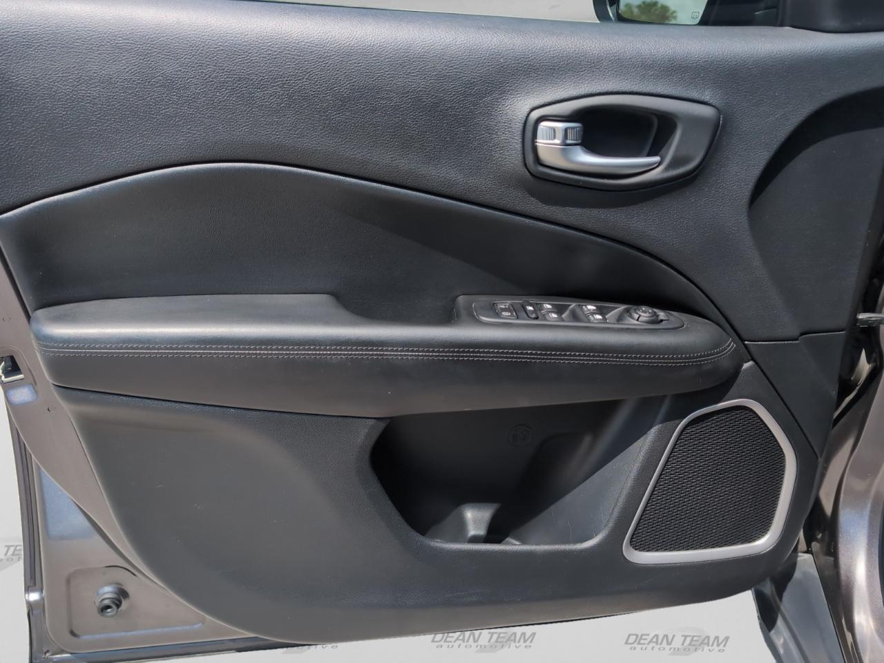 Jeep Compass Altitude FWD 2019