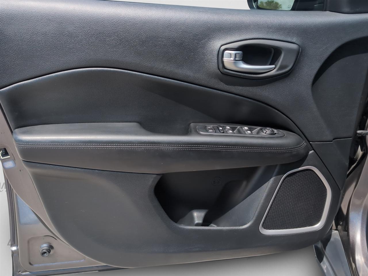Jeep Compass Altitude FWD 2019