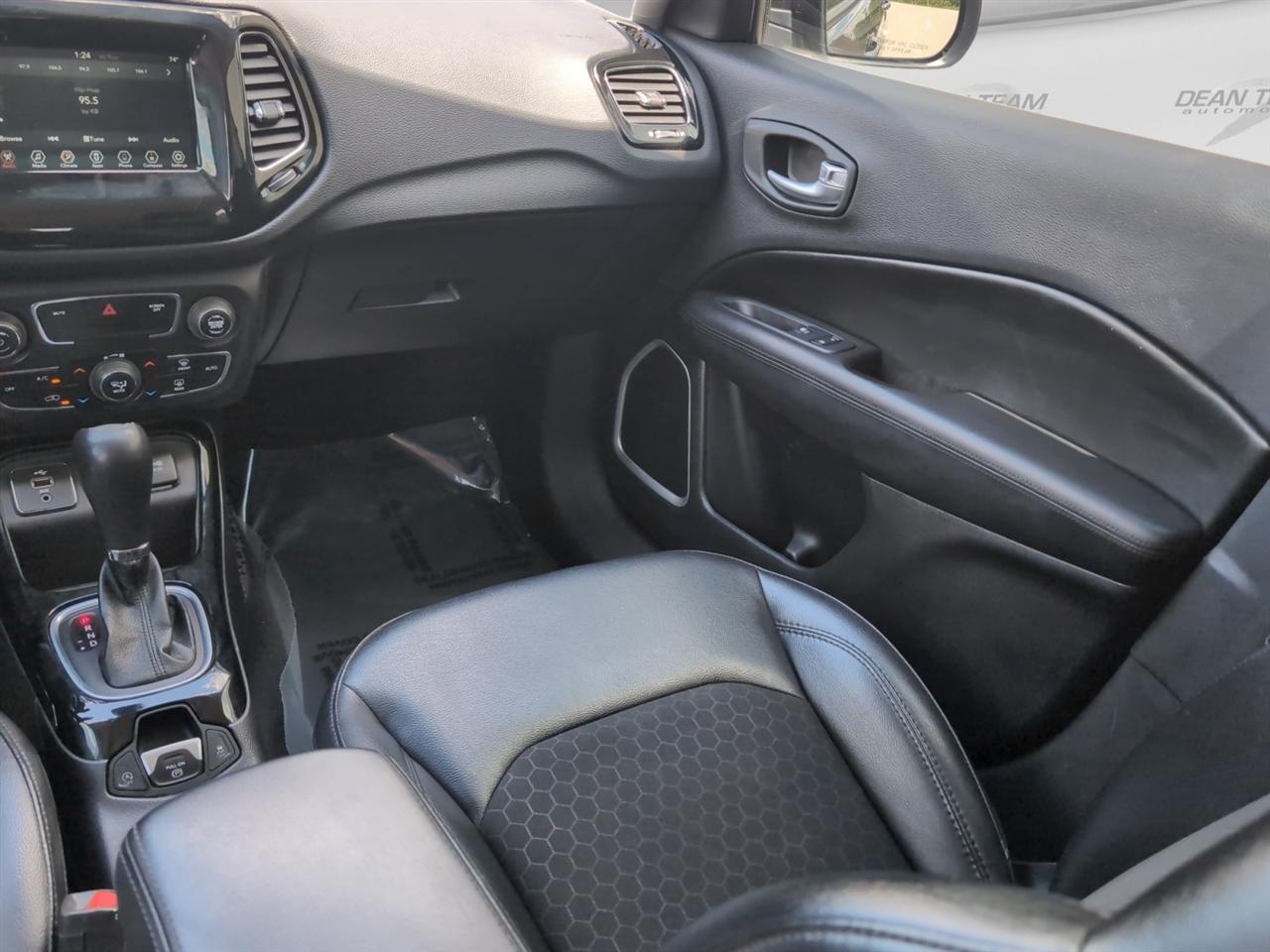 Jeep Compass Altitude FWD 2019