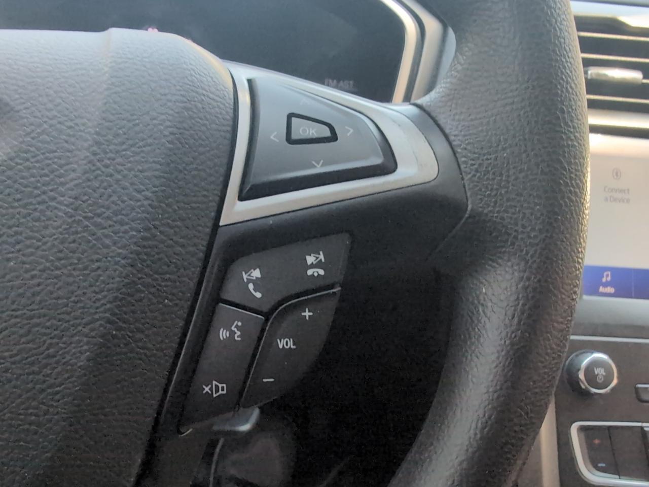 Ford Fusion SE FWD 2020