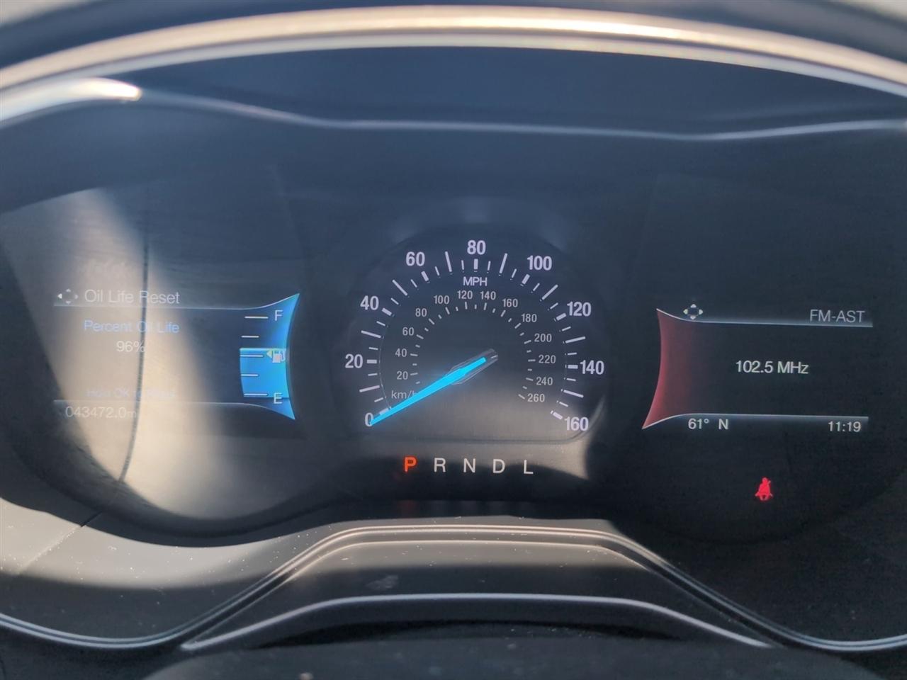 Ford Fusion SE FWD 2020