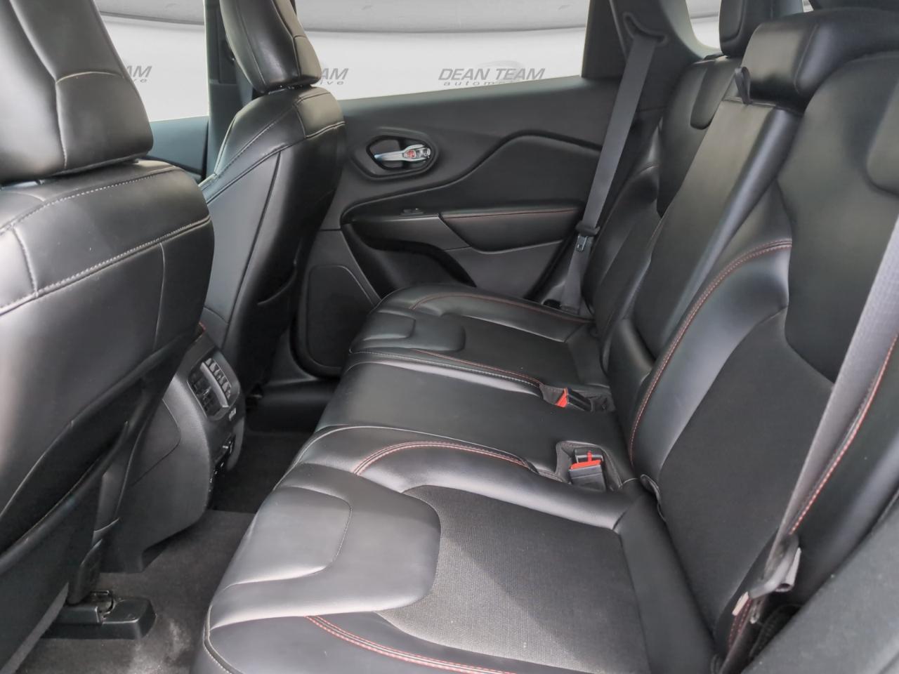 Jeep Cherokee Trailhawk 4x4 2020