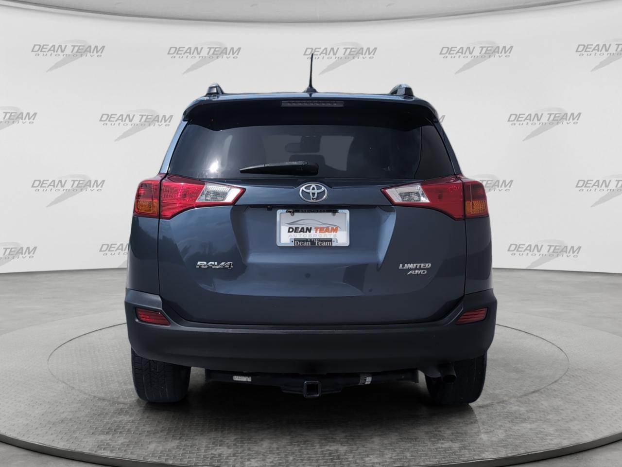 Toyota RAV4  2014