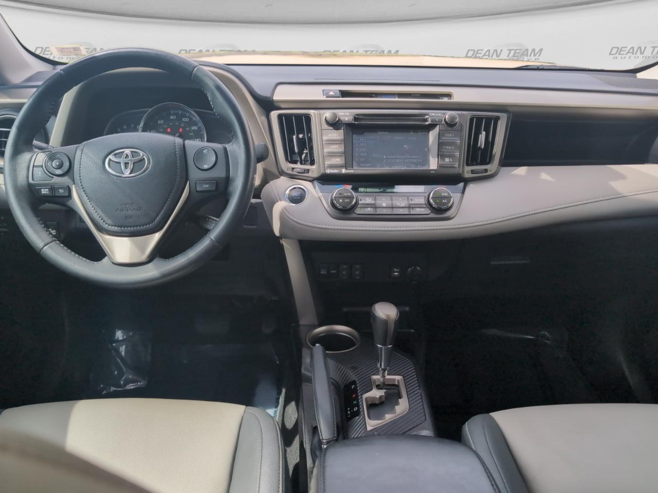 Toyota RAV4  2014