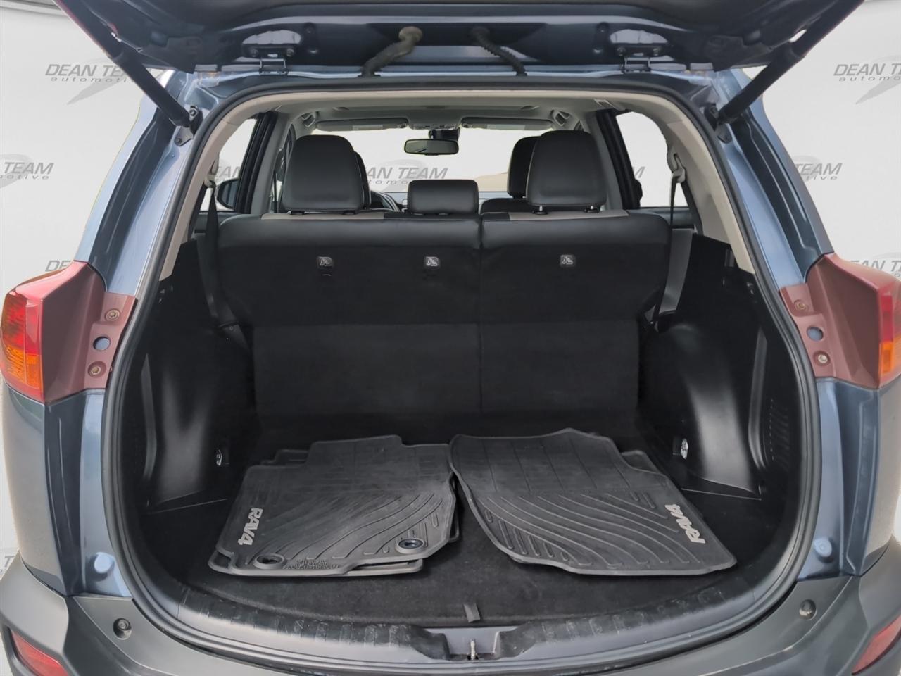 Toyota RAV4  2014
