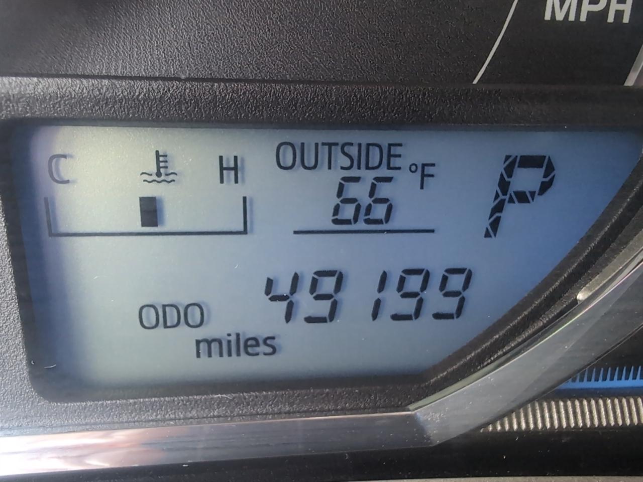 Toyota RAV4  2014