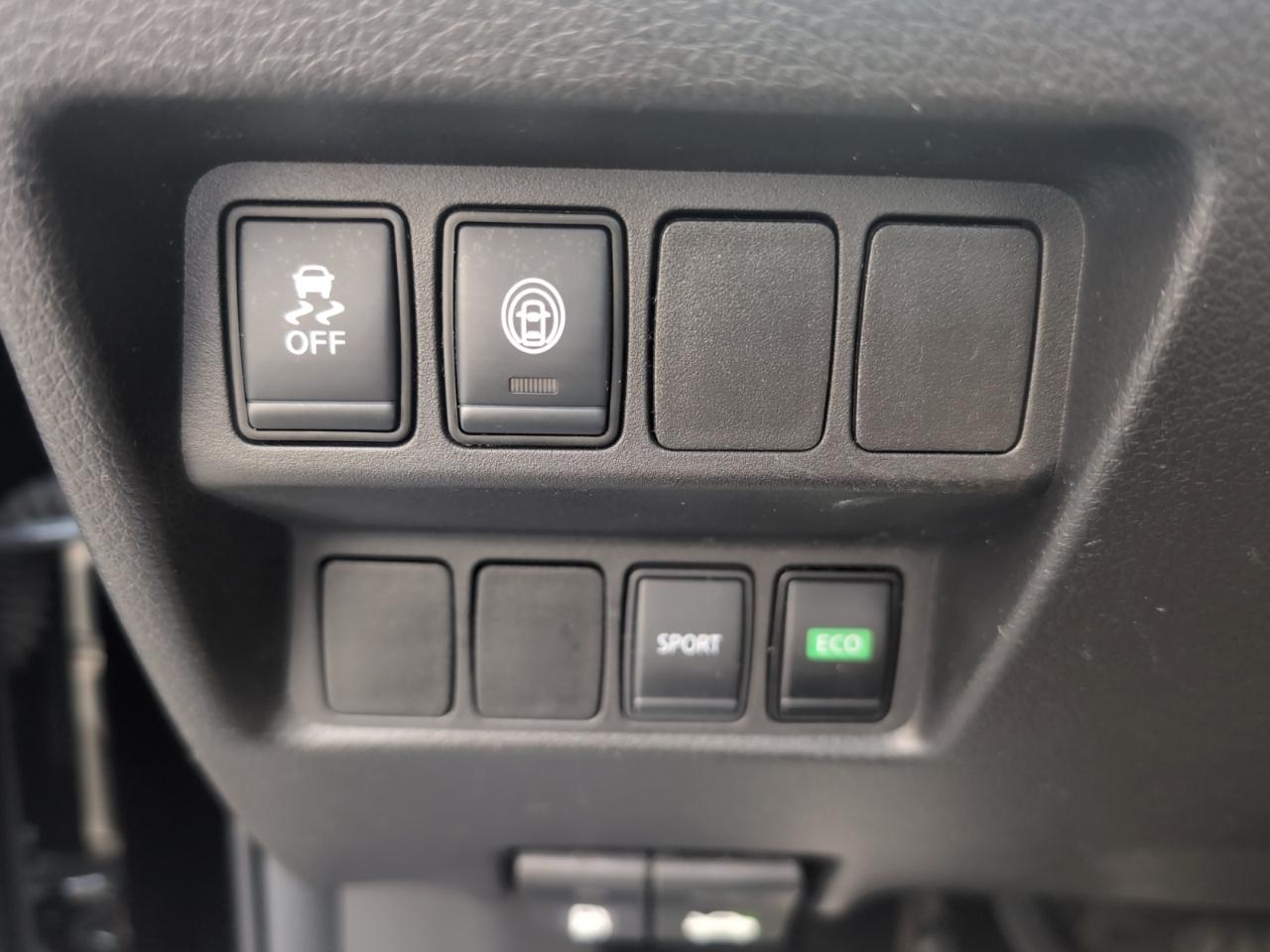 Nissan Rogue Sport FWD S 2020